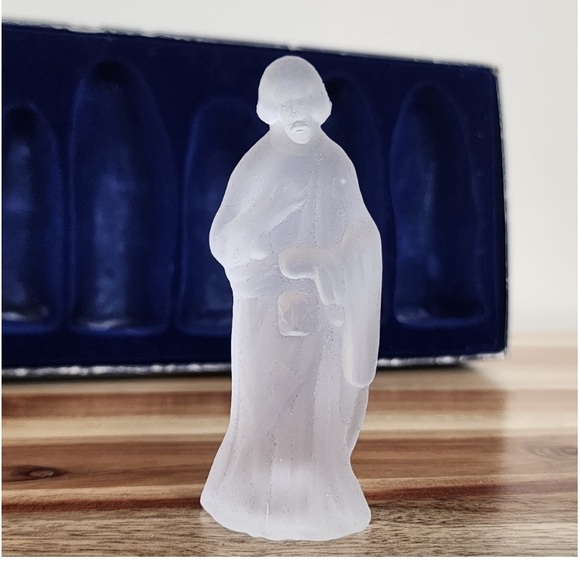 Vintage 70’s Frosted white glass nativity scene in orig box! By Roman Innovation - Picture 5 of 16